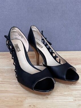 Tribeca by Kenneth Cole Social Scene Peep Toe Platform Corset lace up heel sz 8